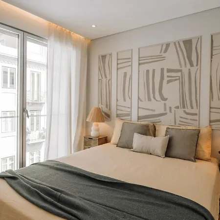 Daire Minturno - 2 Bedrooms And Balcony In Alvalade *