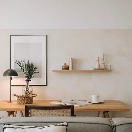 Minturno - 2 Bedrooms And Balcony In Alvalade Apartment Lisbon